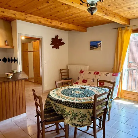 Clos Des Hirondelles Ferienhaus *